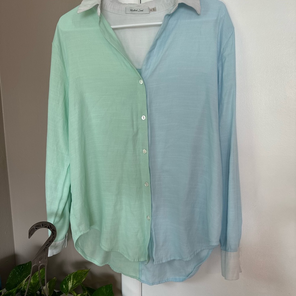 Mustard Seed Mint and White Shirt
